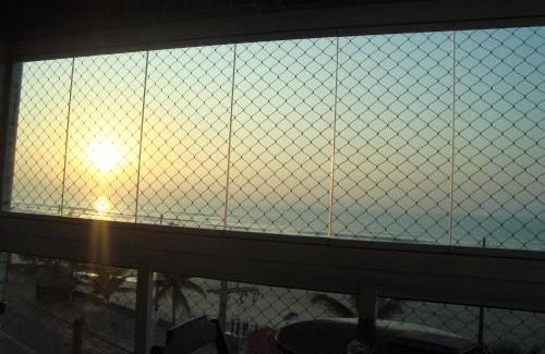 Vila Anhanguera Apartamento | Belíssimo apartamento frente mar
