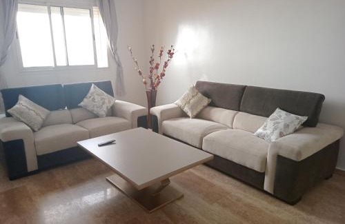 Oued Amlil Apartamento | Bel appart 3p vue sur mer