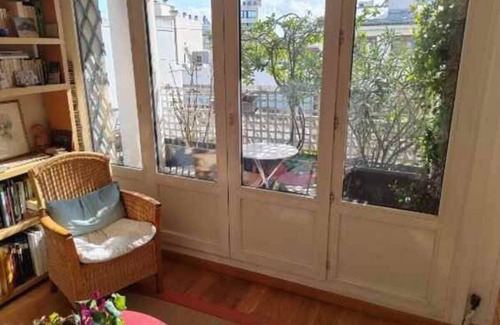 Republique–Point-du-Jour Apartamento | Bel Appartement de 90m2 au Calme et Très Lumineux