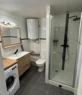 Saint-Andre-de-Sangonis Apartamento | Bel appartement cœur de village
