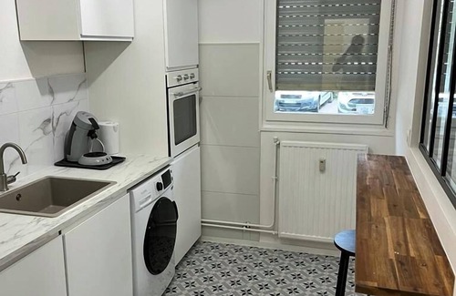 Patrotte Metz-Nord Apartamento | Bel Appart Le Rousseau in Metz parking + free wifi