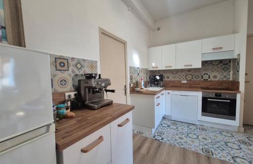 Palavas-les-Flots Apartamento | Bel appart rénové centre village