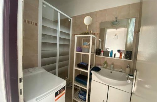 Mediterranee Apartamento | Bel appartement T3 pour 4/6 personnes proche centre climatisation