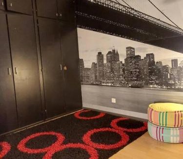 Vendenheim Casa | bel appartement 50 m2 aux portes de STRASBOURG de 1 à 5 personnes chez particuliers avec 2 sdb coin cuisine-repas et kitchinette Prix négociable pour 1 personne