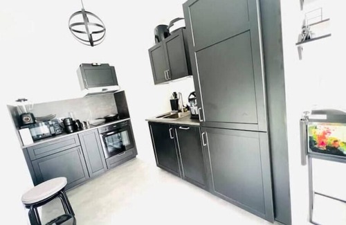 Romainville Apartamento | Bel Appartement Avec Terrasse Privée 86m2