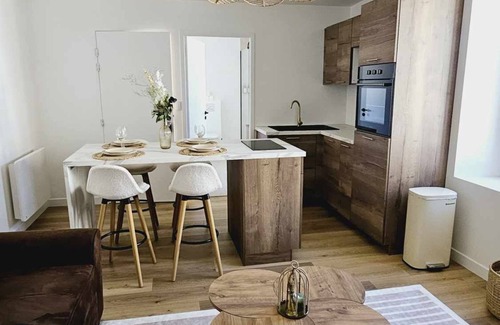 Troarn Apartamento | Apartamento-L'hortensia-Moderno-Baño privado con bañera-Terraza