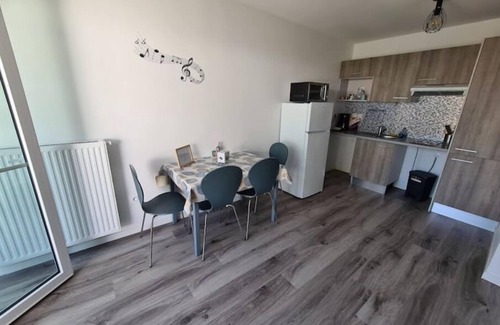 Angoulins Apartamento | Bel Appartement Récent Avec Parking