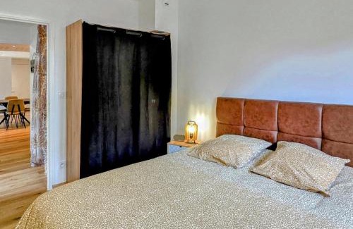 Vesoul Casa | Bel appartement rénové avec WiFi et parking sécurisé à Vesoul - FR-1-583-473