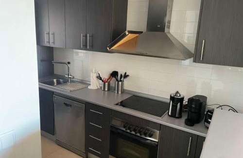 Los Martínez Apartamento | BEL APPARTEMENT REZ De CHAUSSEE AVEC DOUBLE TERRASSE FACE AU LAC ET AU GOLF