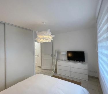 Lecci Apartamento | Bel Appartement T2 en Résidence avec piscine - Cala Rossa - Les Jardins d’Alzetu