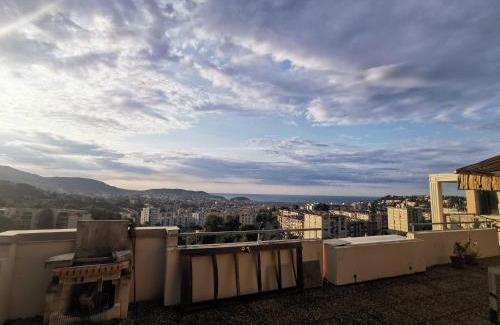 Le Ray Apartamento | Bel appartement T3 au calme avec vue sur Nice