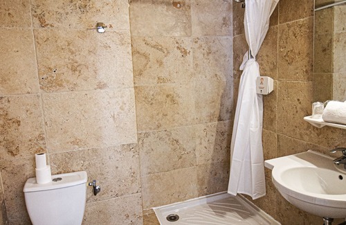 Six-Fours-les-Plages Hotel | Bel Azur