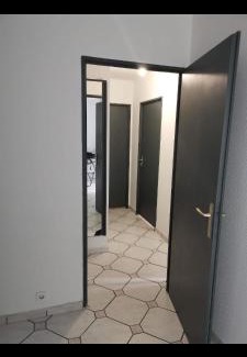 Cergy Apartamento | Bel Bedroom