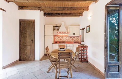 Santa Caterina Dello Ionio Marina Casa | Apartamento con jardín, directamente junto al mar