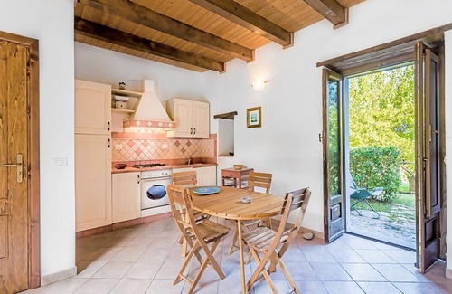 Santa Caterina Dello Ionio Marina Casa | Apartamento con jardín, directamente junto al mar