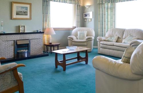 Newton Stewart Casa | Bel-Mar
