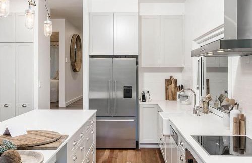 Bangalow Casa | Bel Ombre - 4 BR rainforest retreat in Bangalow