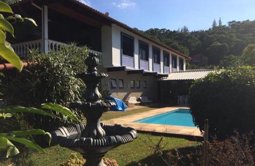 Itaipava Casa | Bela e Aconchegante Casa em Itaipava