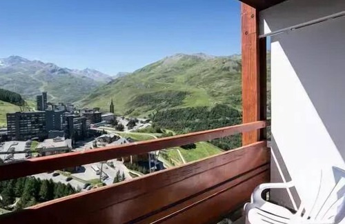 Les Menuires Apartamento | Belambra Clubs Les Menuires - Snow And Heaven - Half board - 2 Rooms Essential 2 Adults and 3 Children with View Impregnable Mountain
