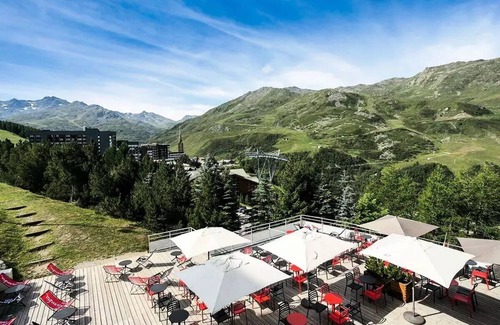 Les Menuires Apartamento | Belambra Clubs Les Menuires - Snow And Heaven - Half board - Essential Room 2 Adults View Impregnable Mountain