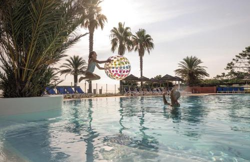 Pineto Hotel | Belambra Clubs Borgo - Pineto