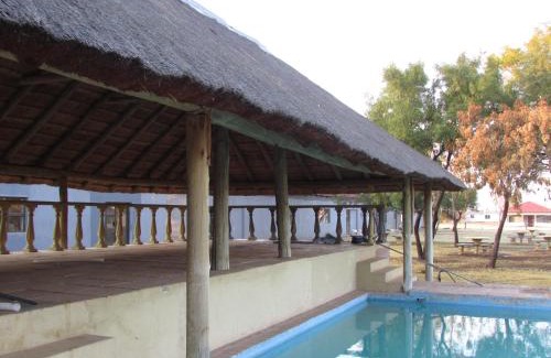 Bela-Bela Apartamento | Belavilla Resort Villa-10 Warmbath
