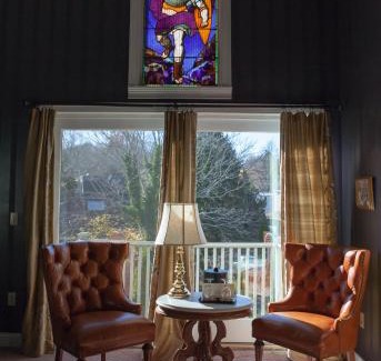 Sandwich Cama Y Desayuno | Belfry Inn and Bistro