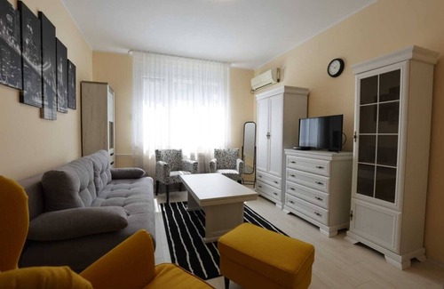 Savamala Apartamento | Belgrade Center Apartment Admiral