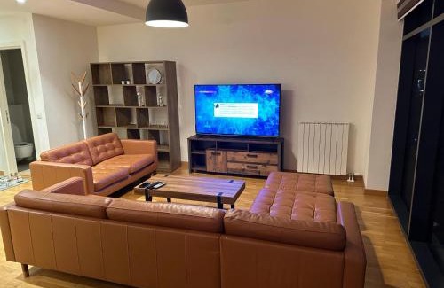 Sarajevska Apartamento | Belgrade Waterfront XL