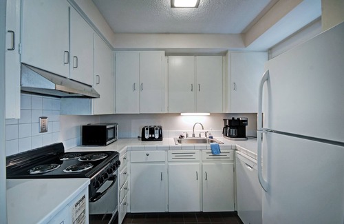 Greater Belhaven Apartamento | Belhaven Apartment Across the Street From Baptist Hospital