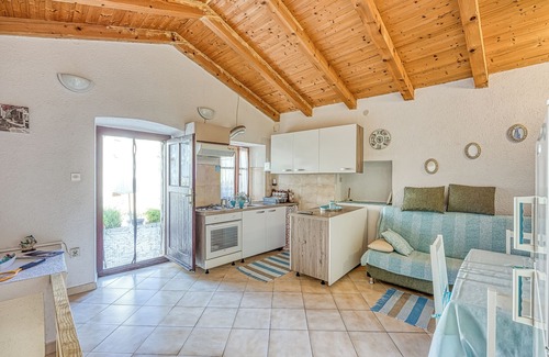 Beli Apartamento | Beli Old Town Apartment, Beli, Croatia