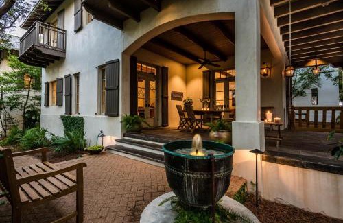 Rosemary Beach Casa | Belize Cottage