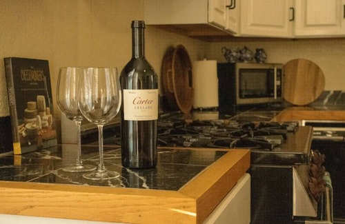 Downtown Casa | Bell Cottage at Carter House Inns