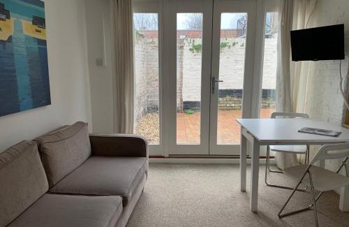Barton Mills Casa | Bell Cottage