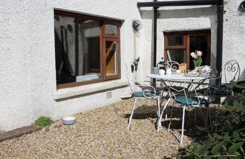 Lindale Casa | Bell Hill Cottage