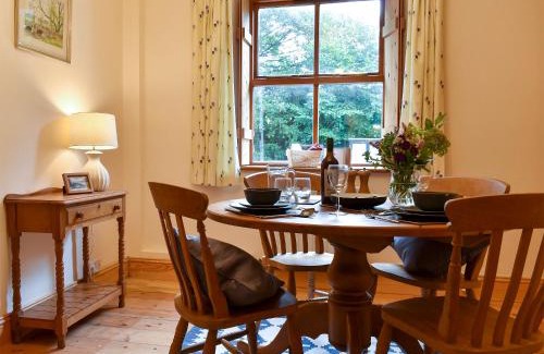 Lindale Casa | Bell Hill Cottage