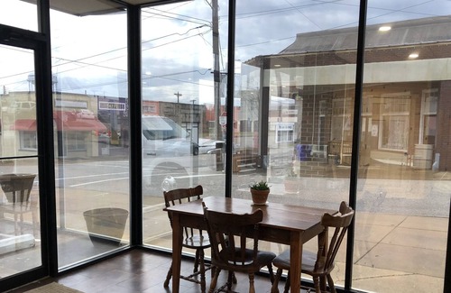Troy Casa | BELL SOUTH EJECUTIVO SUITE DOWNTOWN TROY