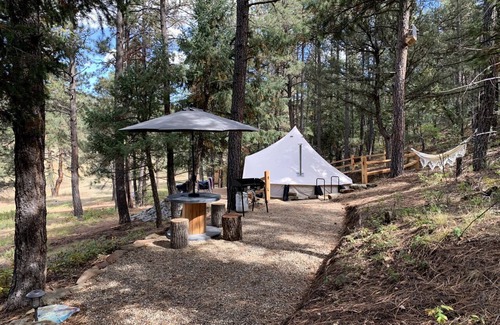 Boncarbo Alquiler De RV | Bell Tent for Four for Dreamy Glamping Escapes in Colorado