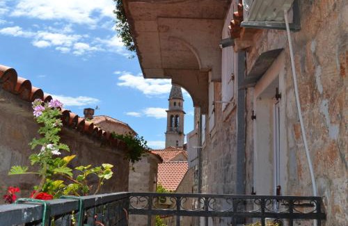 Old Town Apartamento | Bell Tower Apartment