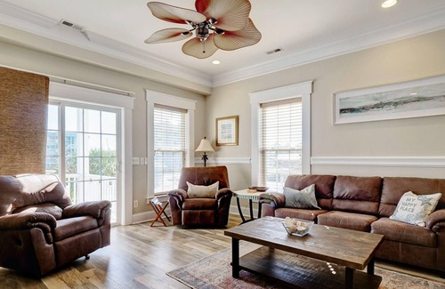Carolina Beach Condominio | Bella Casa 106 by Sea Scape Properties