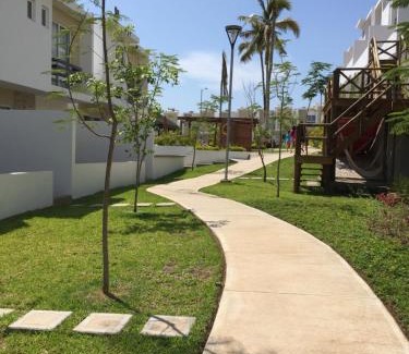 Cerritos Casa | Bella Casa 3 Rec 4 Baños Piscina Playa para 12