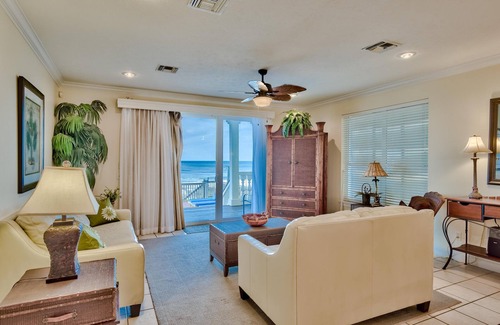 Silver Sands Beach Villa | Bella Casa - 5 habitaciones directamente en la playa y en el enorme spa de natación!