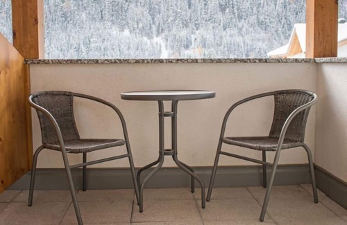 Pettneu am Arlberg Apartamento | Bella Monte by Interhome