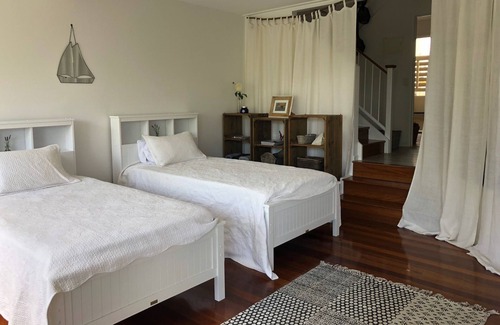 Castaways Beach Casa | casa de playa bella rustique
