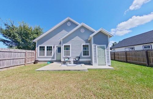 Thomasville Casa | Bella's Charming Cottage