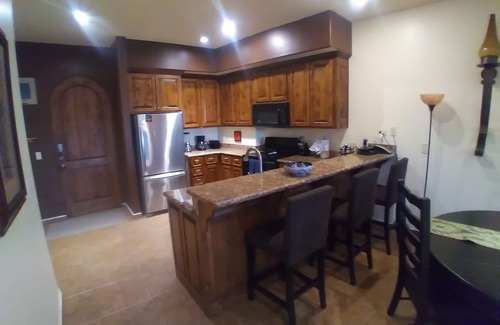 Puerto Peñasco Condominio | Bella Sirena Luxury Condo justo en la playa con amplio balcón y vistas a la playa