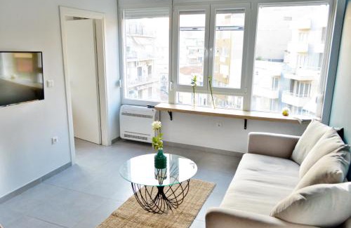 Thessaloniki City Centre Apartamento | Bella Suite city Center, Parking