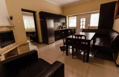 Siofok Aranypart Apartamento | Bella Villa