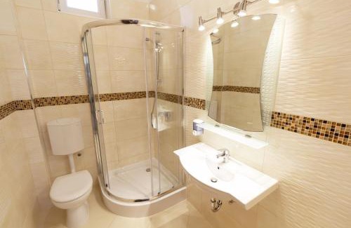 Siofok Aranypart Apartamento | Bella Villa