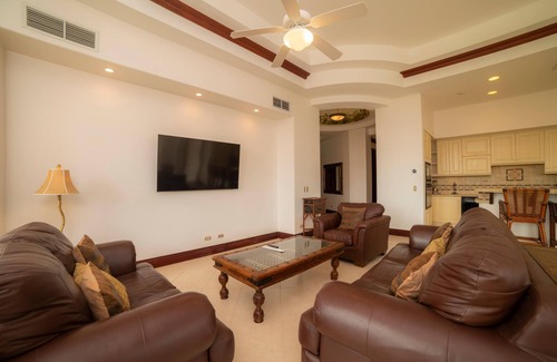 Herradura Condominio | Bella Vista 2B 3 Bedr 3 1 2 Bath Pool View